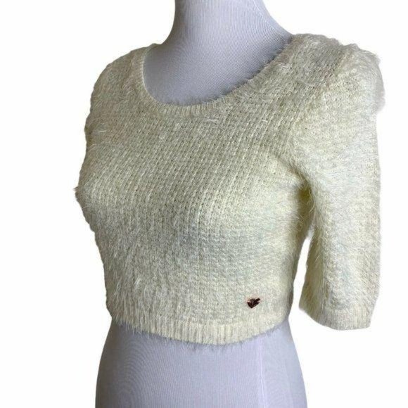 Kendall & Kylie Short Sleeve Chenille Crop Sweater - Picture 4 of 10